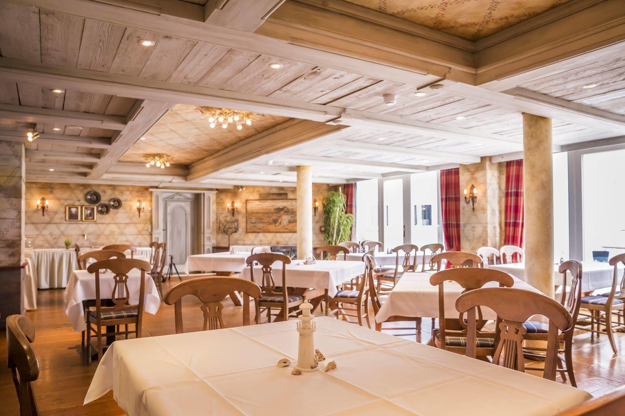 Solthus Hotel&Spa Baabe Bagian luar foto
